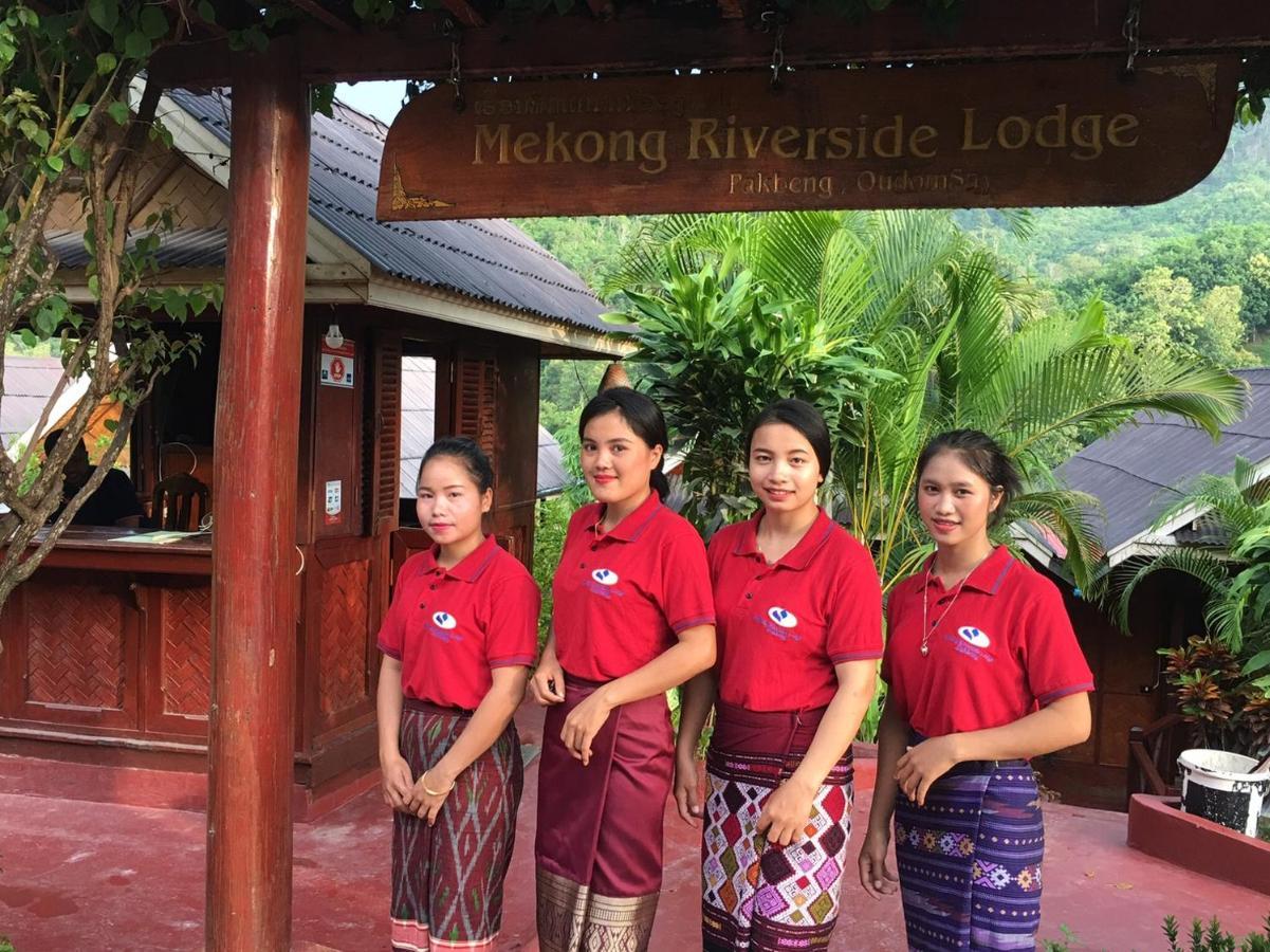Mekong Riverside Lodge Muang Pakbèng Exterior foto